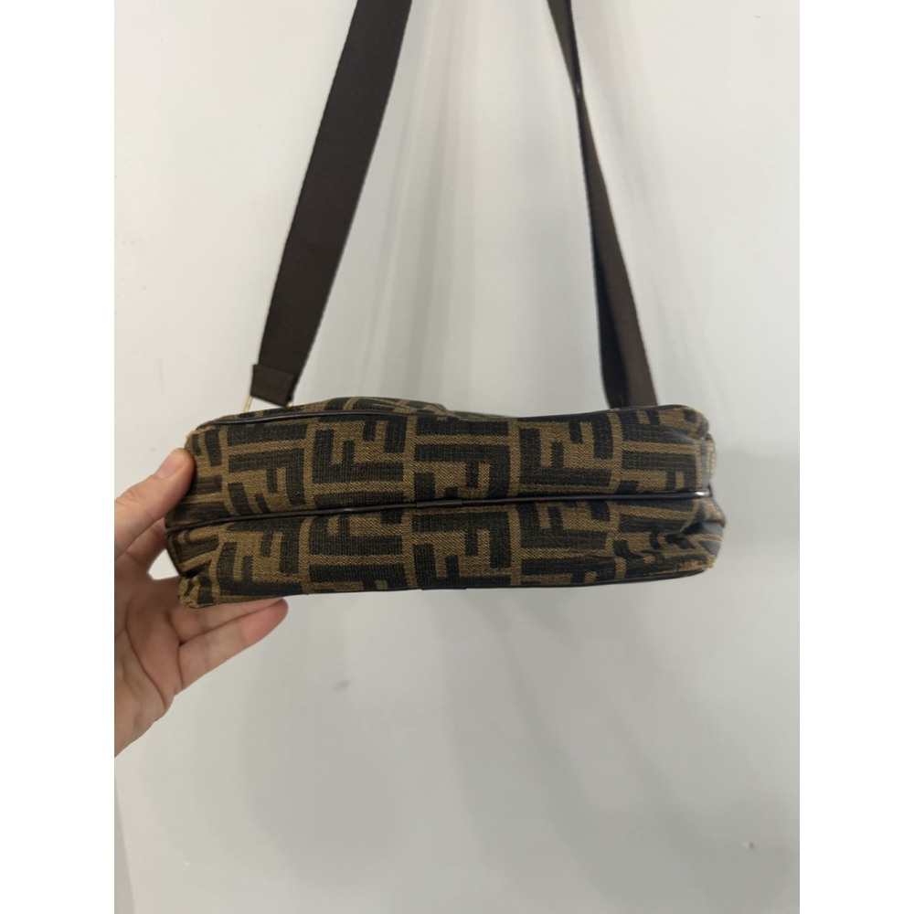 Vintage Fendi Brown Logo Canvas And Leather Nylon Strap Designer Shoulder Bag - Picture 10 of 16